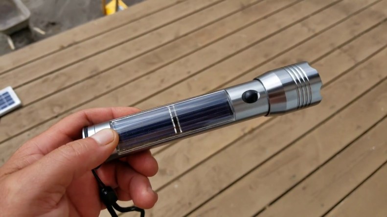 solar powered LED Flashlight